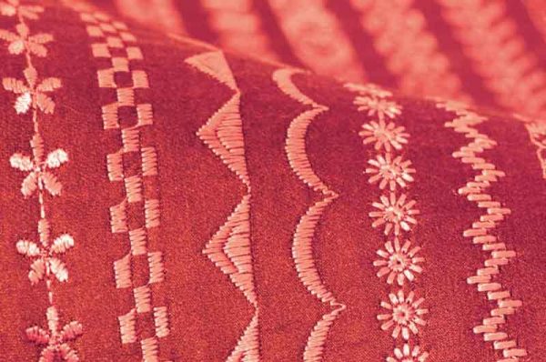 embroidery-sewing-machine-pfaff-creative-design