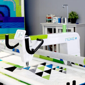 HandiQuilter Moxie XL with Loft Frame
