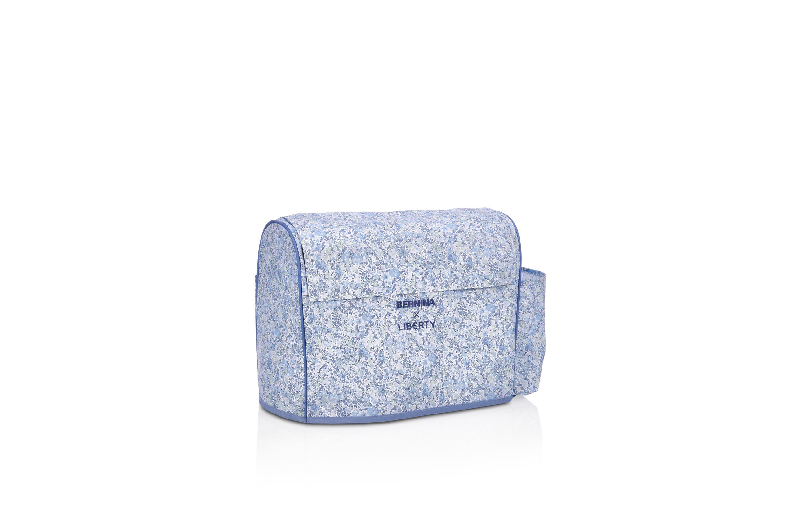 Bernina_495_Liberty_Edition-dust-over_standard